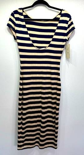 RD Style NEW  Navy & Beige Striped Open Back Cap Sleeve Fitted Maxi Dress Small