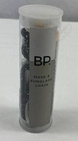 BP 4/$25 NWT  Nordstrom mask and sunglass clip strap