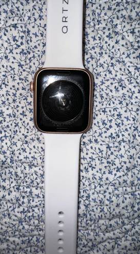 Apple Watch series se