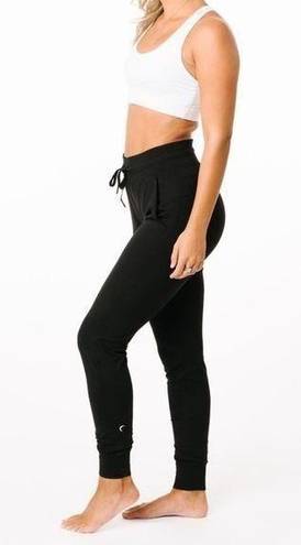 Zyia  Active Ascend Jogger Athleisure Pants | Black | Small