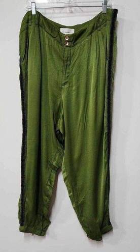 Anthropologie  Diandra Green Satin Pleated Joggers Size 16. B-3