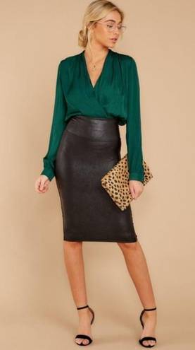 Spanx Faux Leather Pencil Skirt Very Black High-Waist Shiny Stretchy Edgy Midi