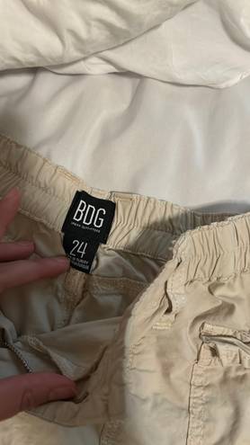 BDG Beige Cargo Shorts