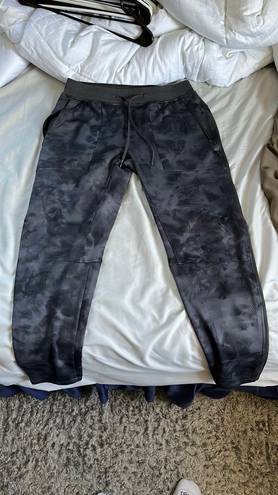 Lululemon Men’s lulu lemon Pants Tapered Ankle Size large 