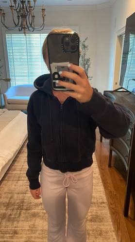 Aritzia Navy TNA Sweat Fleece Cropped Hoodie 