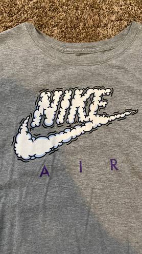 Nike tee