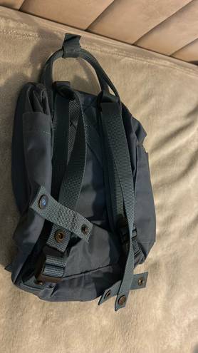 Fjällräven Fjallraven Kanken Mini Backpack