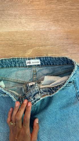 Zara Highwaisted Wide Leg Jeans