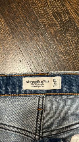 Abercrombie & Fitch Ultra High Rise 90s Straight Blue Jeans