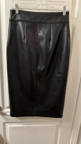 Aritzia Babaton Pegu Faux Leather Skirt