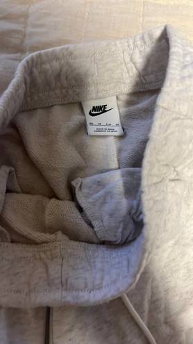 Nike Heather Gray Sweatpants