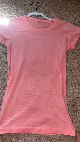 Lululemon Swiftly Tech Short Sleeve