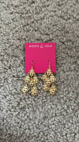 The Moon  & Lola Gold Cairo Earrings 