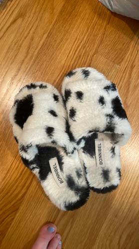 get gussied up moo la la slippers 