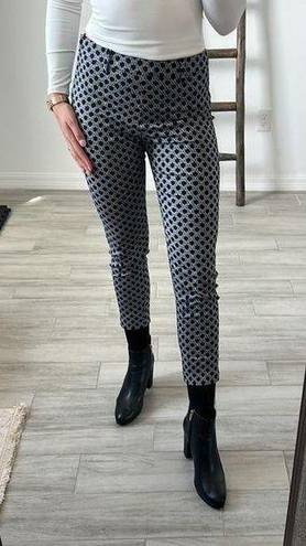 Reserved  Checker Style White and Black Office Pants Cropped Capris / Size 6