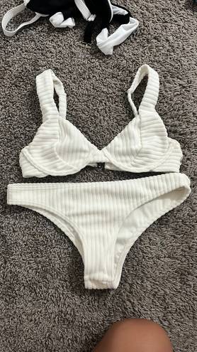 Billabong bikini set