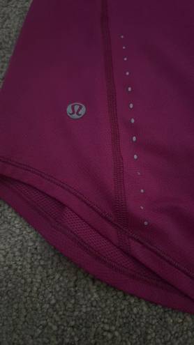 Lululemon T-Shirt