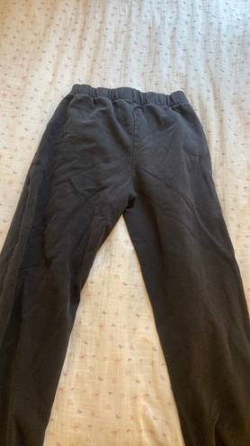 Brandy Melville Rosa Sweatpants