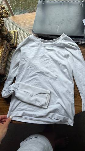 Lululemon White Swiftly Tech Long Sleeve Race Length