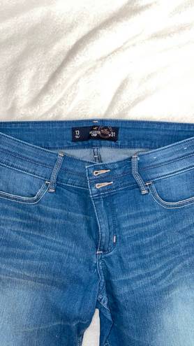 Hollister Crop Jeans