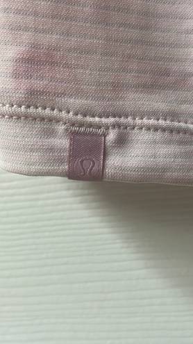 Lululemon T-Shirt