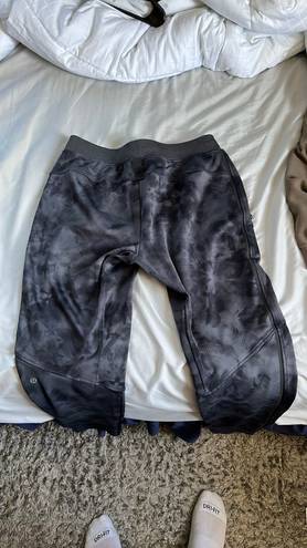 Lululemon Men’s lulu lemon Pants Tapered Ankle Size large 