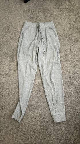 Alo Yoga Gray Muse Sweatpants and Muse Hoodie Set