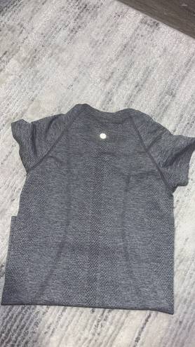 Lululemon Swiftly Tech Short Sleeve