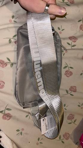 Lululemon Everywhere Belt Bag