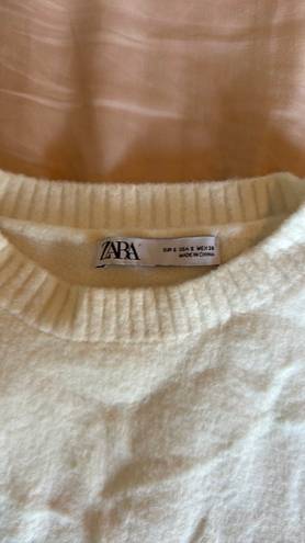 ZARA Cropped White Sweater