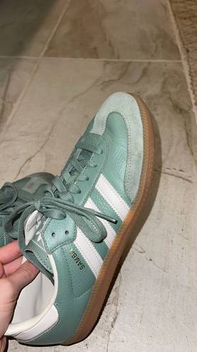 Adidas Sambas