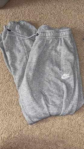 Nike Sweatpants