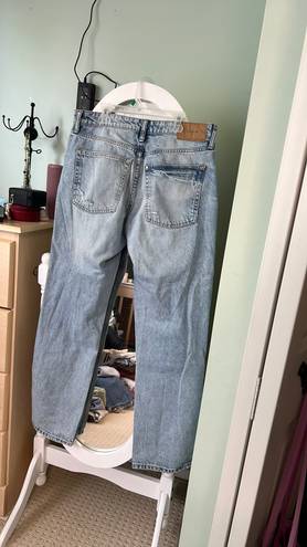 H&M Distressed Boyfriend Jeans Light Wash