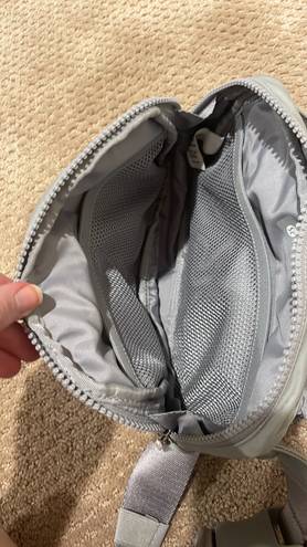 Lululemon Gray 2L Belt Bag