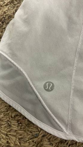 Lululemon Hotty Hot Short 2.5”