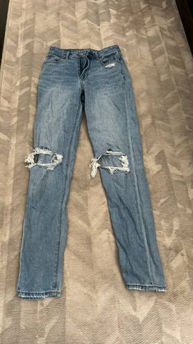 American Eagle Outfitters Moms Jeans