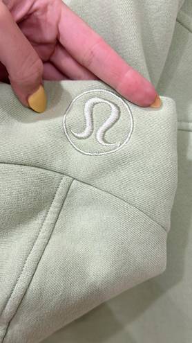 Lululemon Scuba