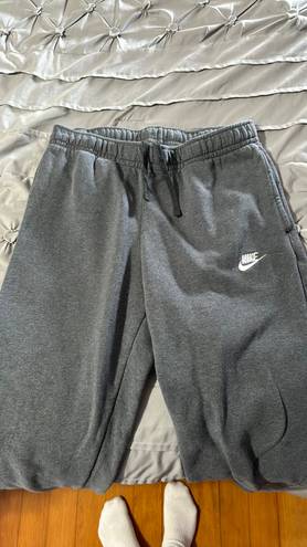 Nike Men’s Gray Sweatpants