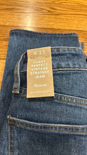 Madewell Curvy Perfect Straight Jean