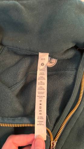 Lululemon Half-Zip Scuba