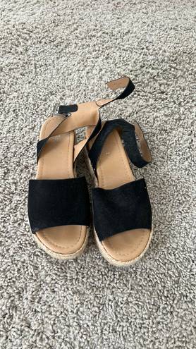 Soda Shoes Black Platform Sandals