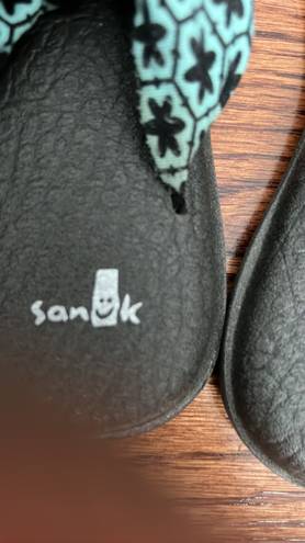 Sanuk Sandals