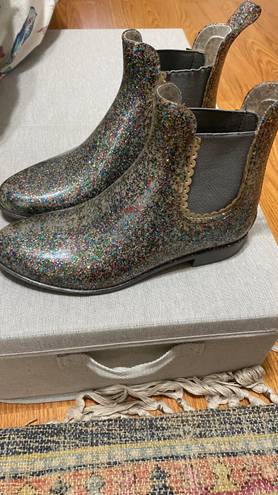 Jack Rogers Silver Sparkly Boots