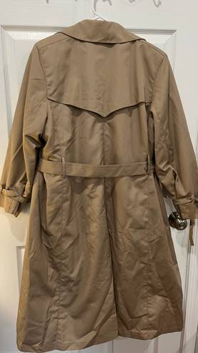 London Fog Vintage  Trench Coat