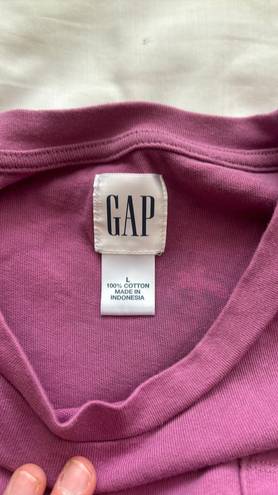 Gap tee