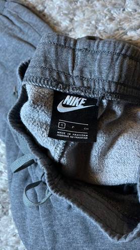 Nike Sweatpants