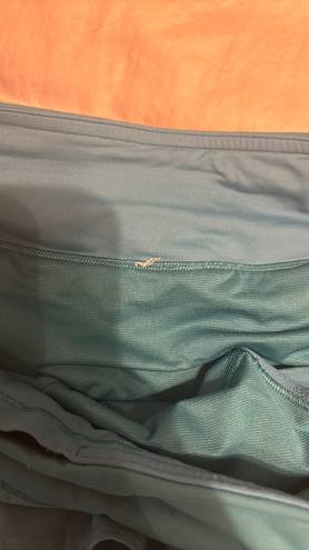 Lululemon Speed Up Shorts 2.5