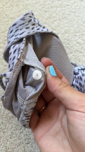 Lululemon Free To Be Bra White Gray Speckled Size 4