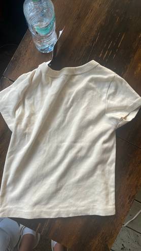 Brandy Melville Creme T-shirt