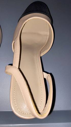 Wedge Heel Tan Size 8